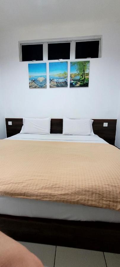 Api-Api Guesthouse Kota Kinabalu Exteriör bild