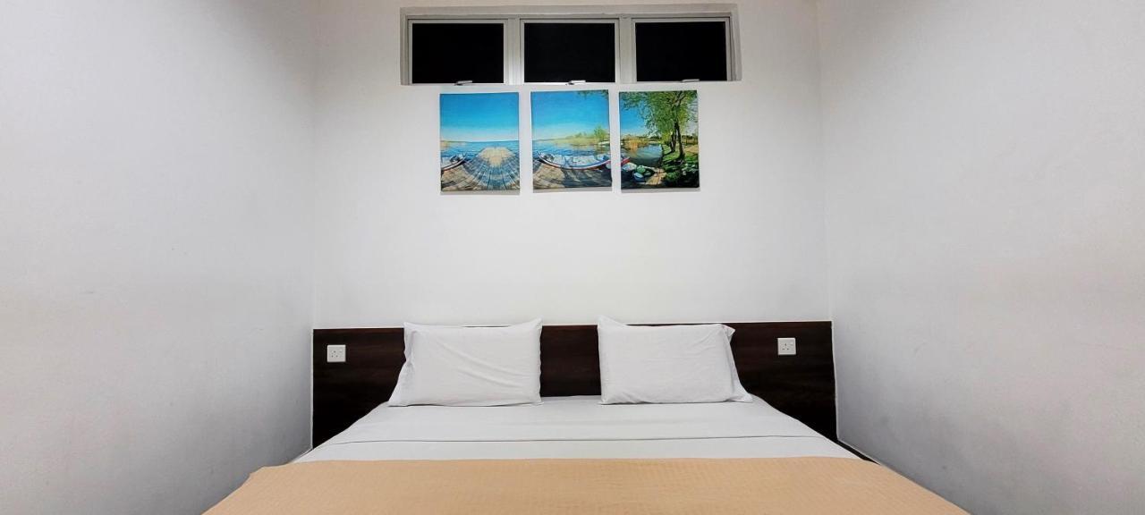Api-Api Guesthouse Kota Kinabalu Exteriör bild