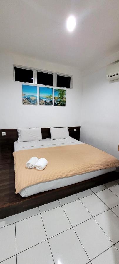 Api-Api Guesthouse Kota Kinabalu Exteriör bild