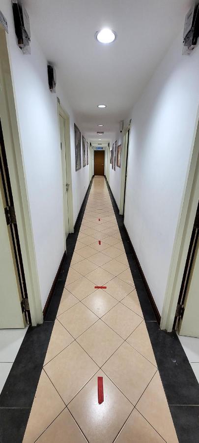 Api-Api Guesthouse Kota Kinabalu Exteriör bild