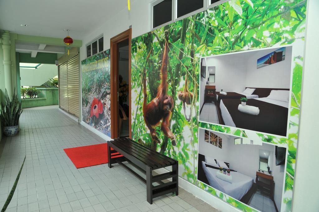 Api-Api Guesthouse Kota Kinabalu Exteriör bild