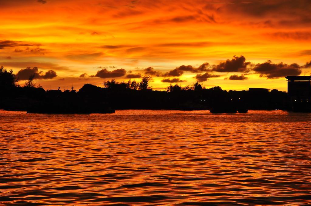 Api-Api Guesthouse Kota Kinabalu Exteriör bild