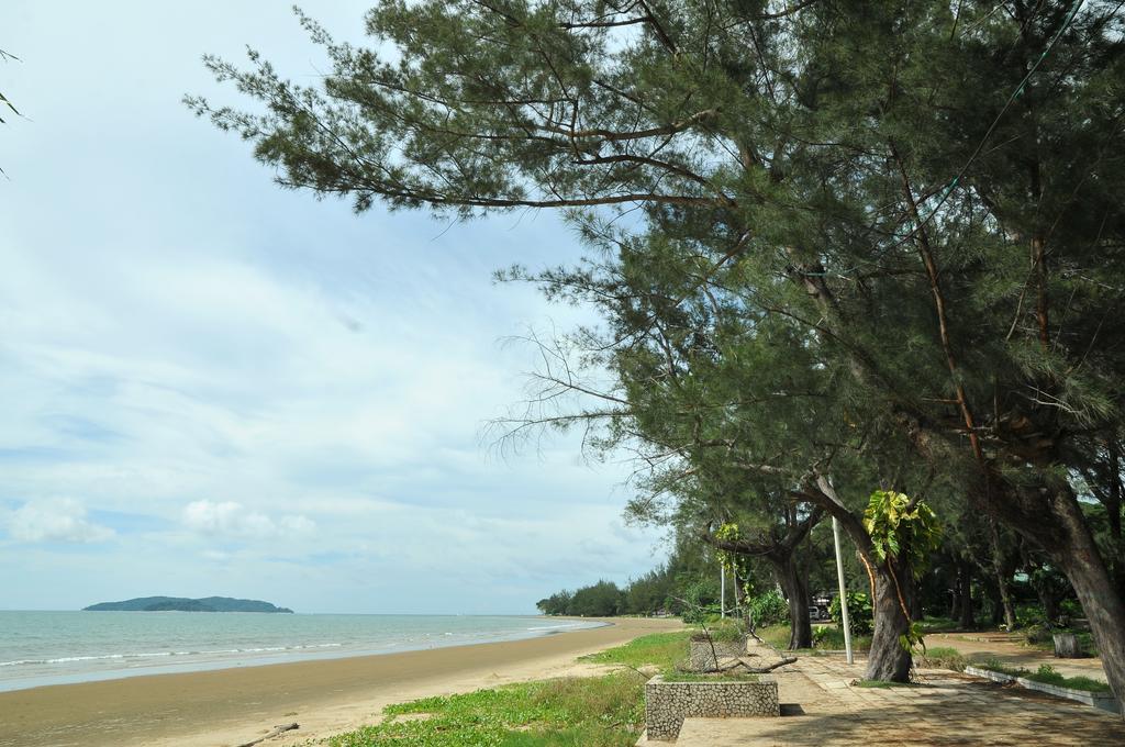 Api-Api Guesthouse Kota Kinabalu Exteriör bild